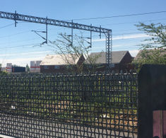 New retrofit fixing method for ArmaWeave fencing panels