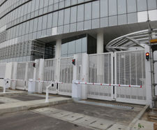 Zaun steel mesh for gates at Nigerian landmark tower