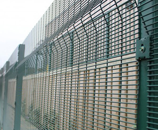 HiSec Profile - steel anti-climb mesh security fencing