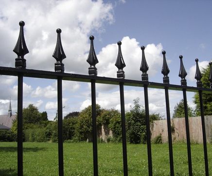 Vertical Bar Railings - solid steel fencing