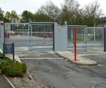 Terror Stopper PAS 68 bi-folding gate