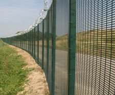 HiSec 358 - welded steel anti-climb perimeter fencing