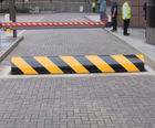 RB680 hydraulic road blocker