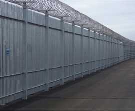 Maximum security fencing to CPNI specifications