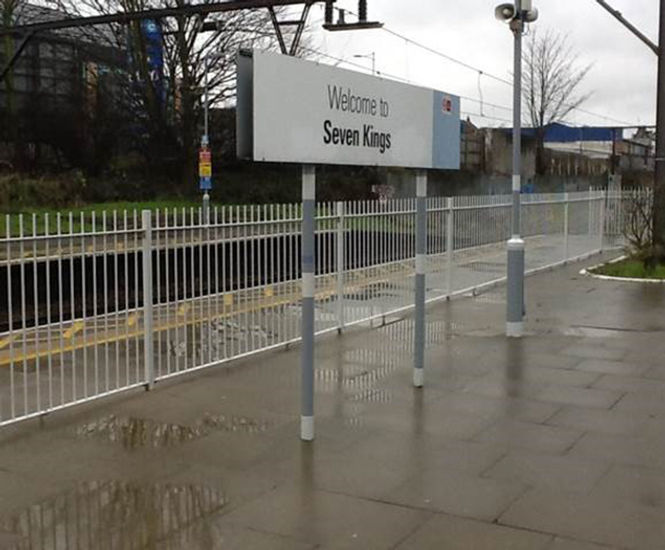 Mid platform safety railings make train stations safer