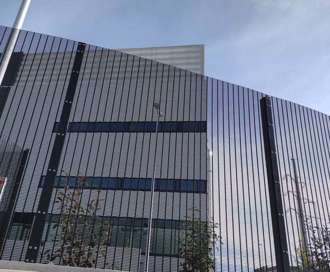 High-security fencing for data centre - Barcelona