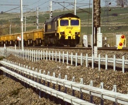 Elevated GRC channels for rail networks