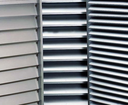 OJ/ADJ adjustable weather louvres