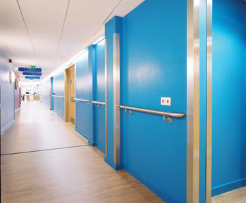 CS Acrovyn® stainless steel rails and posts for wall protection