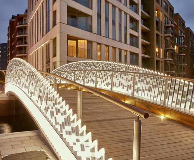 24 x 3m illuminated footbridge - Chelsea Creek
