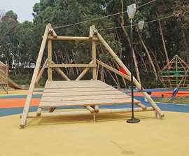 Level ground double aerial zip wire cableway 20m