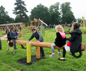 eibe paradiso Golpio four-seater seesaw