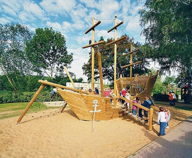 Santa Maria timber play ship