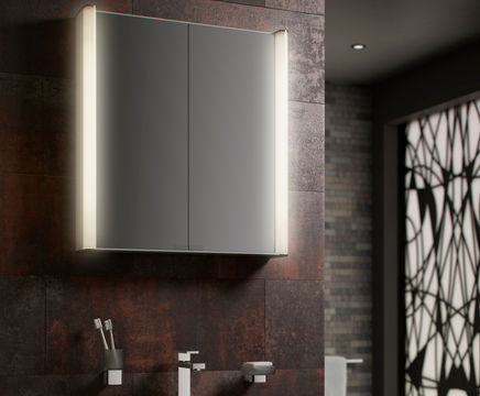 Reflection cabinets from VADO