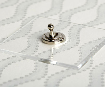 Invisible Lightswitch™ light fitting