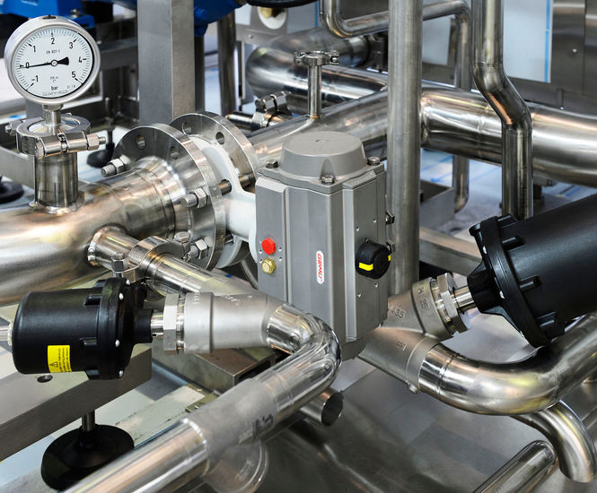 GEMÜ PFA lined butterfly valves for API pharmaceuticals