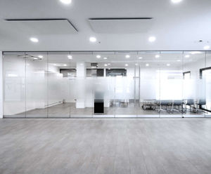 MSW Comfort locking mechanism for manual sliding walls