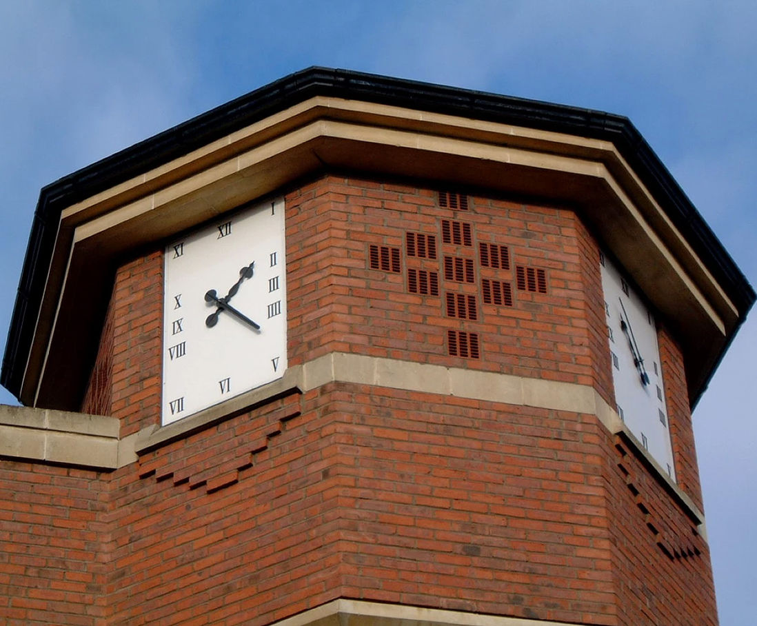 Bespoke exterior clocks | Good Directions | ESI External Works