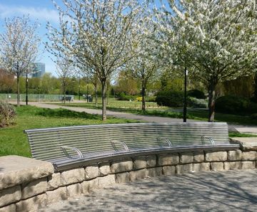 Centerline CL010 curved, wall-mounted seat