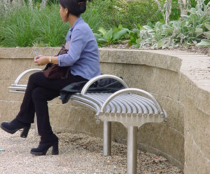 Centerline CL008 curved steel bench