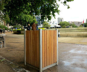 Bespoke litter bins for Trinity Square, London