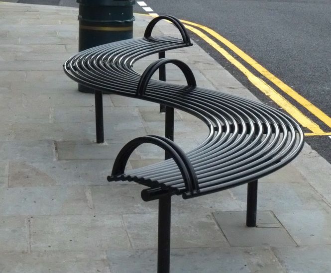 Seating for Uckfield town centre improvements 
