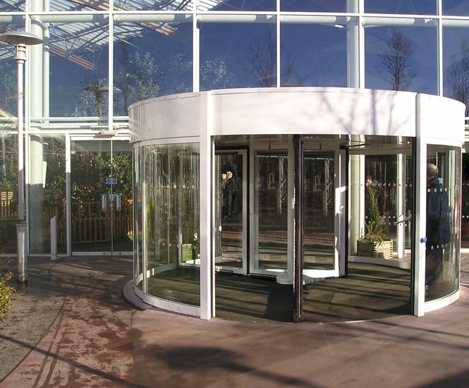 Universal Drive 5201 for automatic revolving doors