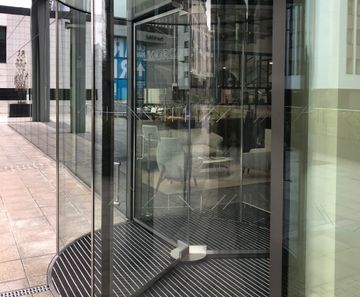 Minimalist door access for city office
