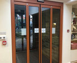 Compact automatic entrance for hospice refurbishment 
