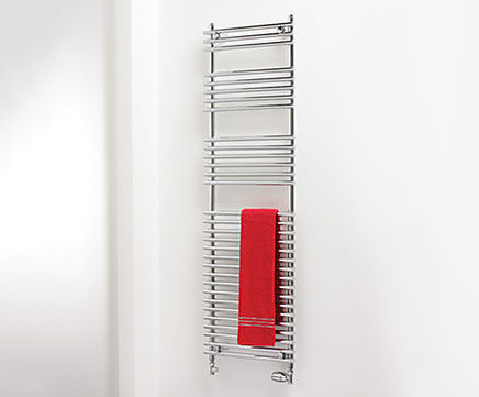 ULTRAHEAT Windsor towel rail in mirror chrome