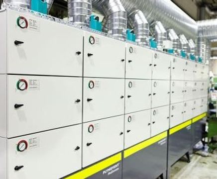 Removing oil mist from machine centres