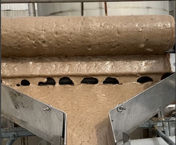 Removing very thick solidified fats and suspended soils
