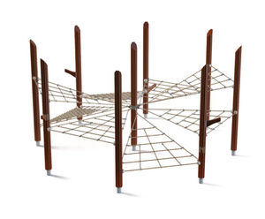 Fairy Circus - inclusive natural climbing play, 28 users