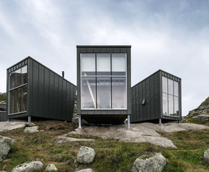 Stylish, robust zinc cladding for remote tourist cabins