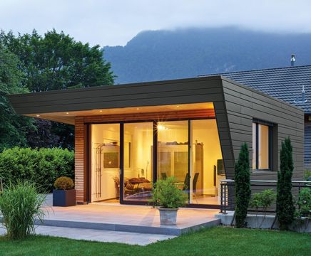 Horizontal panels for facades
