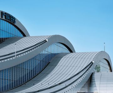 Double-lock standing seam zinc roofing