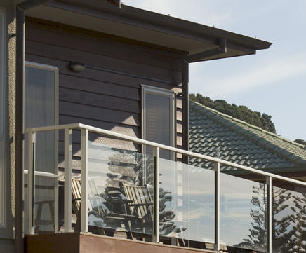 Aluma powder-coated/anodised aluminium balustrades