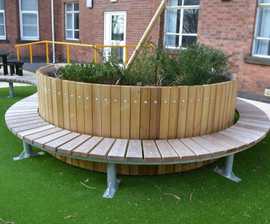 Swithland circular planter with integral bench