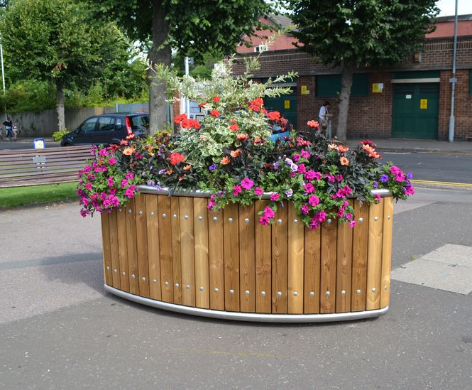 Stockport FSC timber and metal elliptical planter