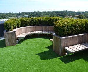 Roof garden planters and seating for IM Group HQ