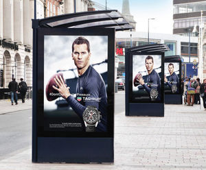 Fuzion D6 - 6-sheet outdoor digital monolith