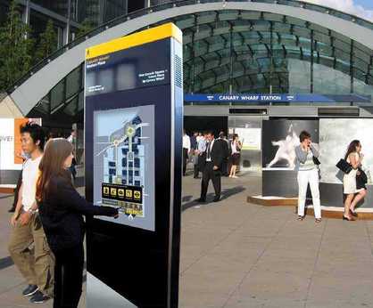 Touch screen totem