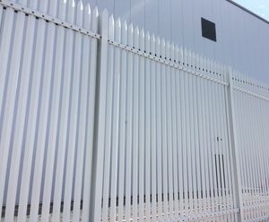 Introducing Lochrin Combi™ SL2 SR2 Specification fencing