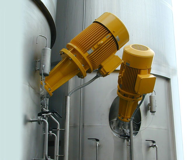 Ytron Y directed jet mixer