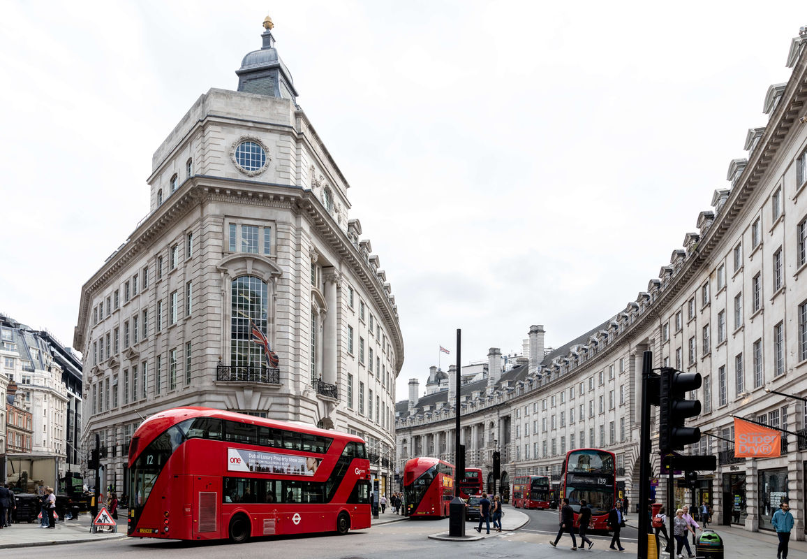 Images for Spacesaving air conditioning system for listed building