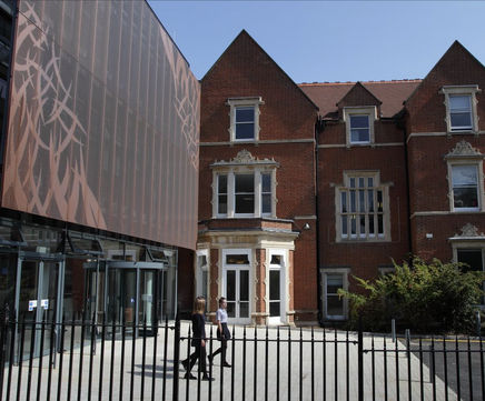 Zonal underfloor aircon for Blackheath High School
