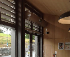 Energy-efficient air curtains for University cafe