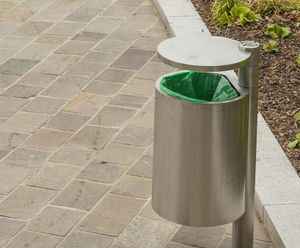 Bradford Post-Mounted Stainless Steel Litter Bin