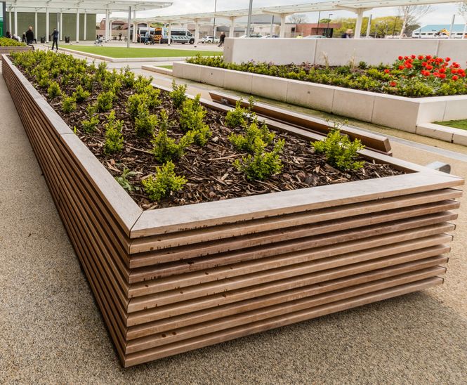 Stoke timber-clad free-standing planter