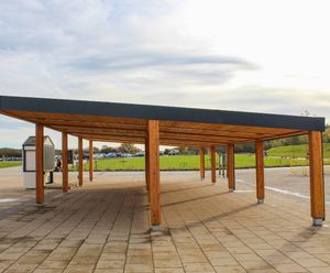 Bespoke canopy, shelters and seating for visitor centre